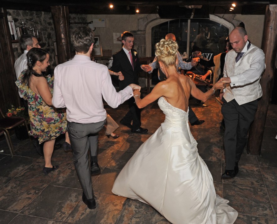 medieval wedding dance
